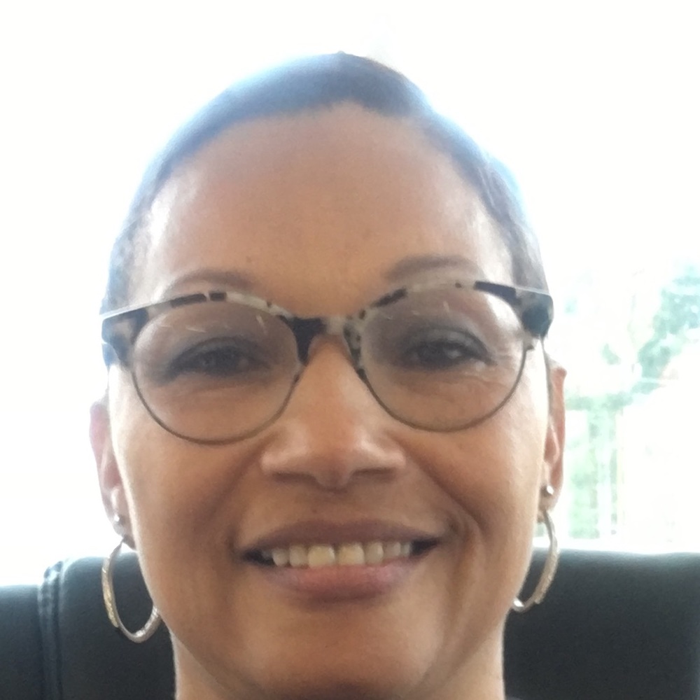 Meet your Posher, Deborah